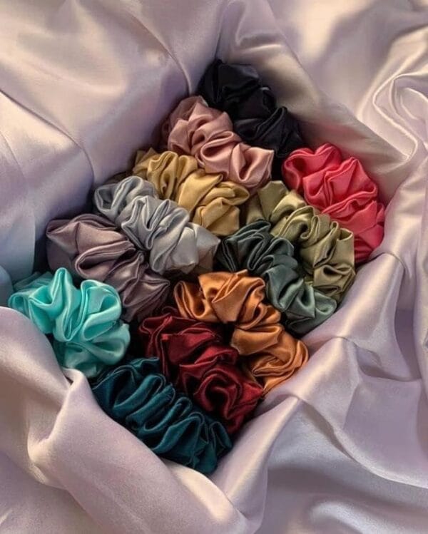 Gift Packaging of Tera Herbals Silk Scrunchies – Ayurvedic Hair Essentials